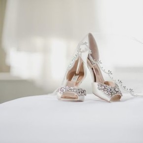 〖婚禮的記事〗6個不循規蹈矩的美哭婚鞋品牌